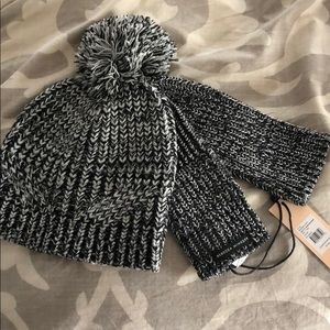 Rebecca mink off hat and gloves